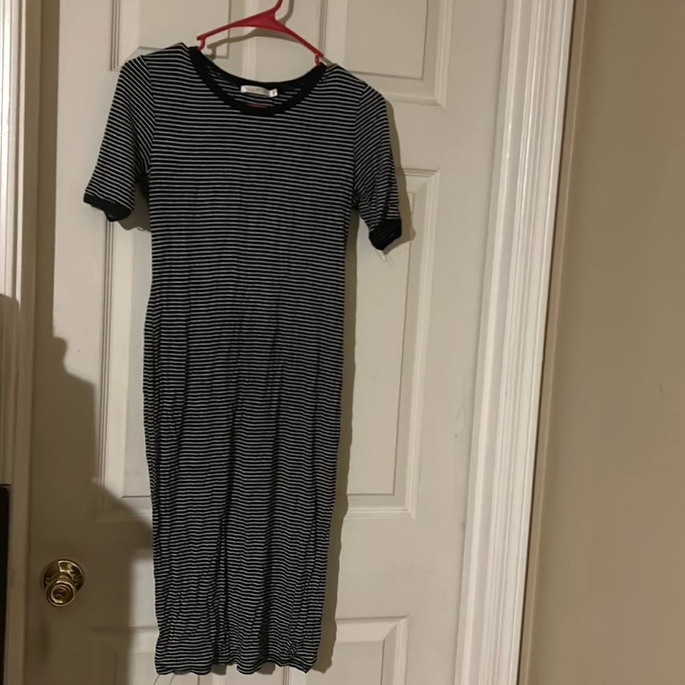 Women’s black and white striped midi dress